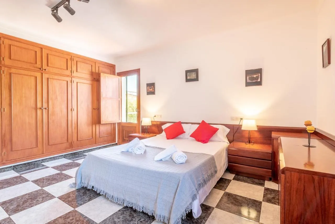 Villa Voramar. Portocolom Porto Colom  Španělsko