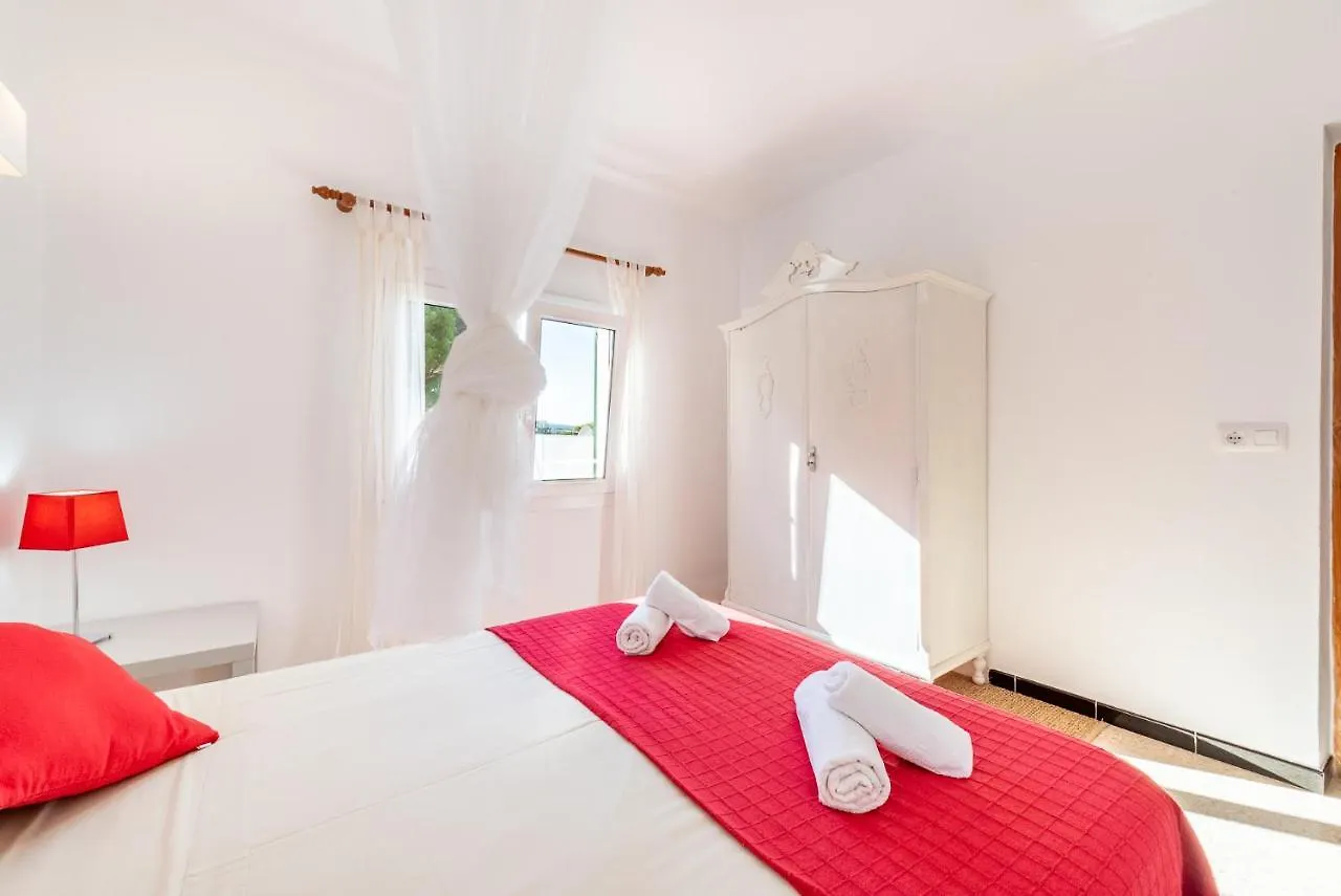 Villa Voramar. Portocolom Porto Colom  Španělsko